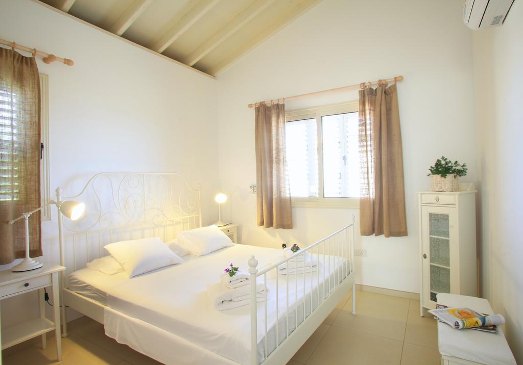 House 7, The Artisan Resort Protaras Phòng bức ảnh